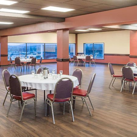 Ramada By Wyndham Downtown Spokane Exterior photo