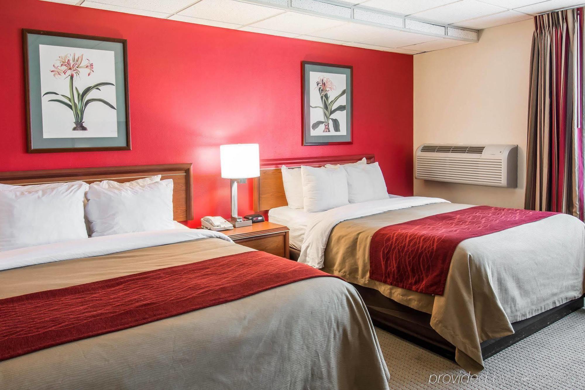 Ramada By Wyndham Downtown Spokane Exterior photo